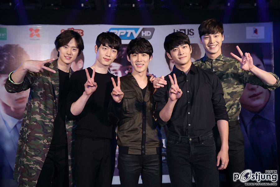 หนุ่มหล่อวง 5URPRISE สร้างเซอร์ไพรส์สมชื่อ กับงานแฟนมีทติ้งครั้งแรกในไทยแบบจัดเต็ม
