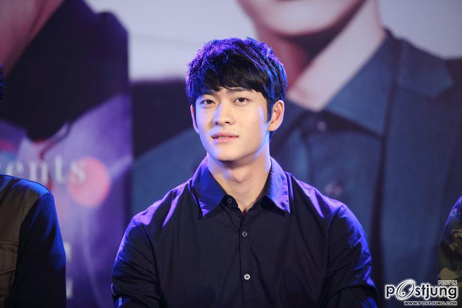หนุ่มหล่อวง 5URPRISE สร้างเซอร์ไพรส์สมชื่อ กับงานแฟนมีทติ้งครั้งแรกในไทยแบบจัดเต็ม