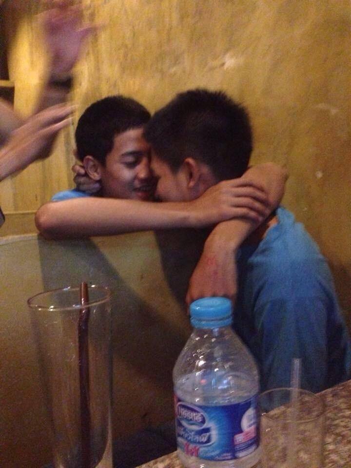 เด็กๆ รัก กๅน ^^