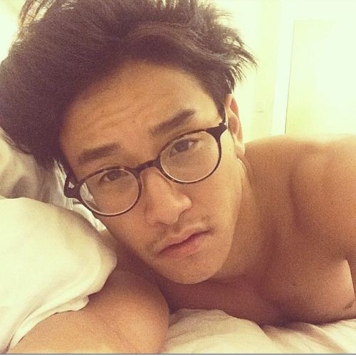 เรามาหนึ่งสอง ซั่ม ซั่มซั่ม ซั่ม ซั่ม!