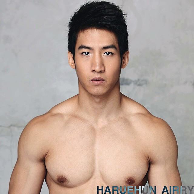 เรามาหนึ่งสอง ซั่ม ซั่มซั่ม ซั่ม ซั่ม!