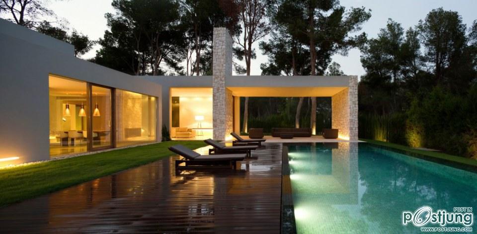 El Bosque House by Ramon Esteve Estudio