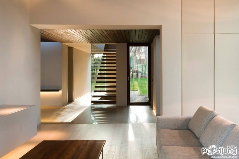 El Bosque House by Ramon Esteve Estudio