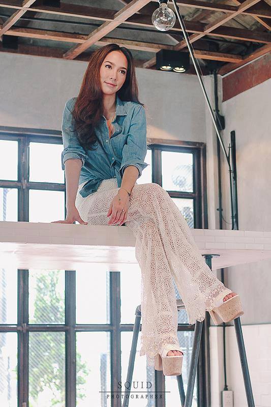 BEHIND "อั้ม-เป้" การถ่ายภาพโปสเตอร์ประกอบภาพยนตร์ Single Lady เพราะเคยมีแฟน!!