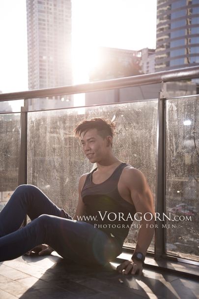 www.voragorn.com 2