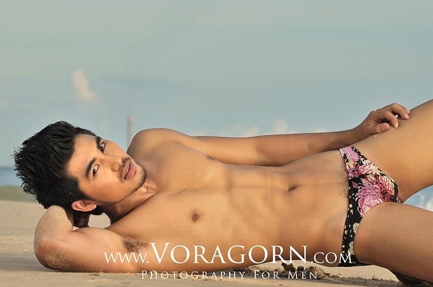 www.voragorn.com 3