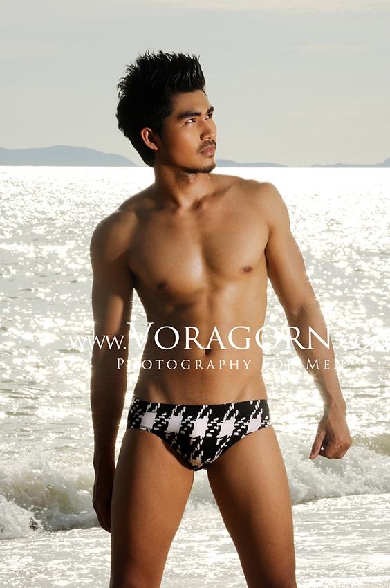 www.voragorn.com 3