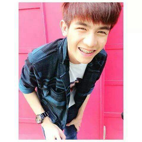 รวมหนุ่มน่ารัก ไม่ดูพลาด