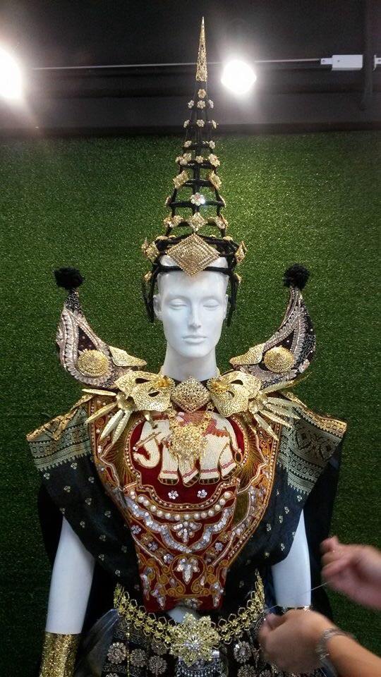 ความสวยงามของนาง สะพรึง แอลลี่-พิมบงกช Miss Universe Thailand 2014.