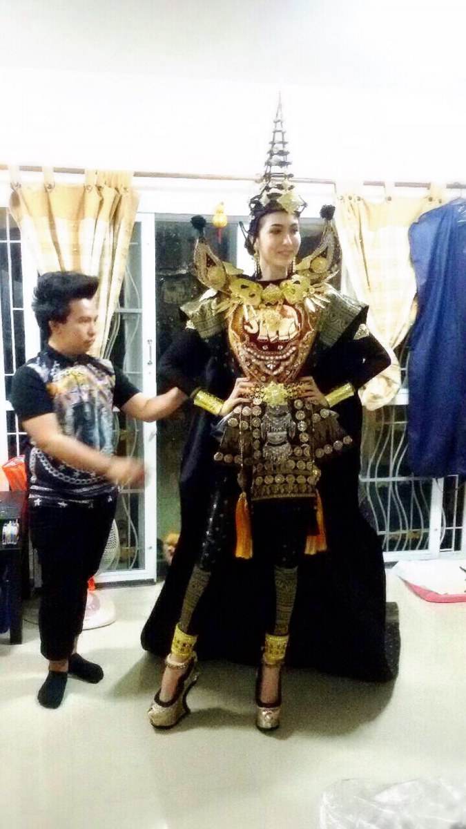 ความสวยงามของนาง สะพรึง แอลลี่-พิมบงกช Miss Universe Thailand 2014.