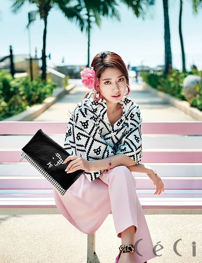 Park Shin Hye @ CeCi Magazine March 2015