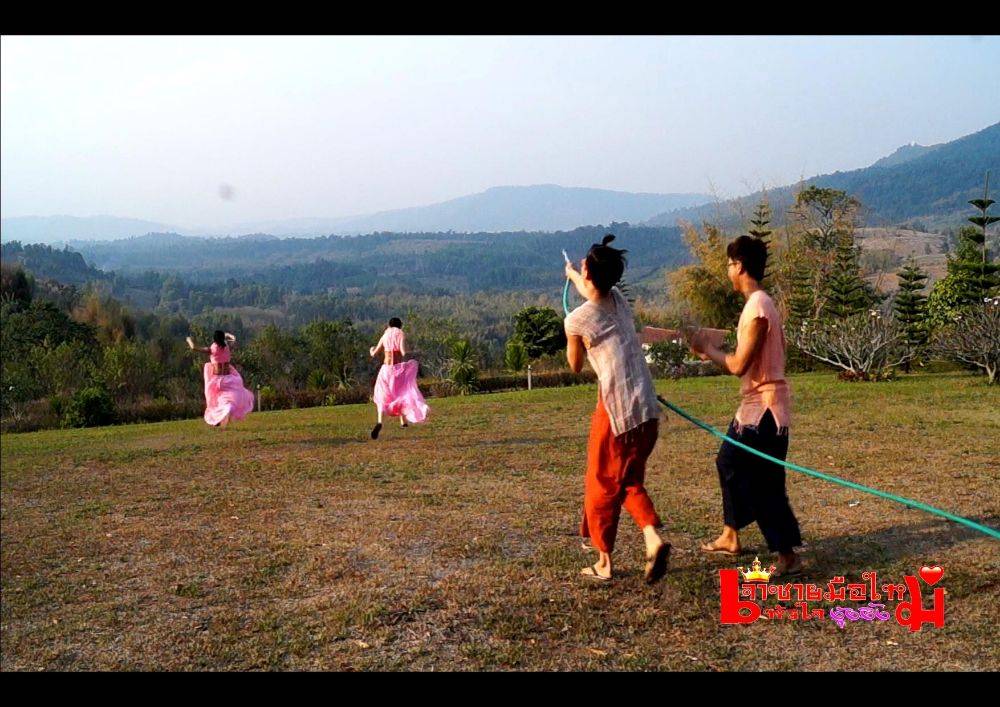 4 จตุรเทพ.. เจ้าชายมือใหม่หัวใจงุ้งงิ้ง ภาพยนตร์ที่กำลังมาแรง