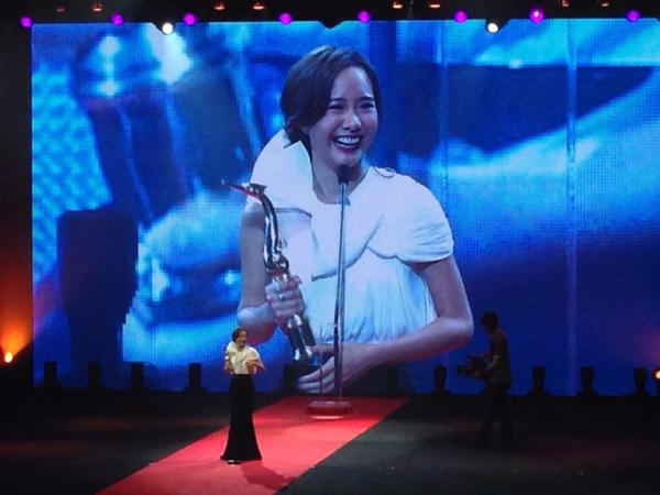 เต้ย-จรินทร์พร เจ้าของรางวัล 'นักแสดงนำหญิงยอดเยี่ยม' สุพรรณหงส์ ครั้งที่ 24