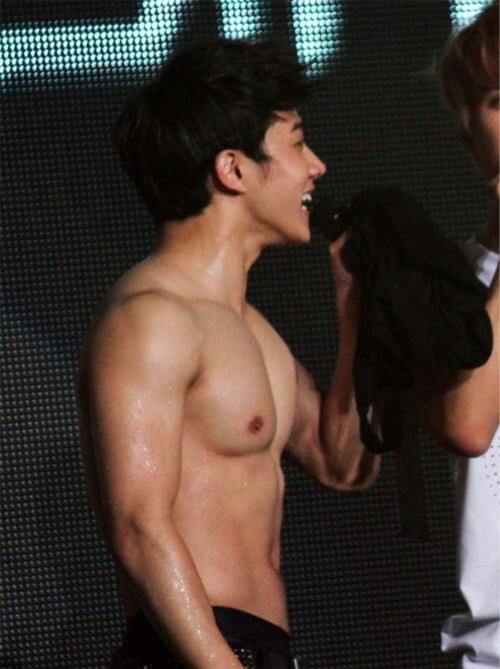 กีกวัง แซ่ปๆๆ