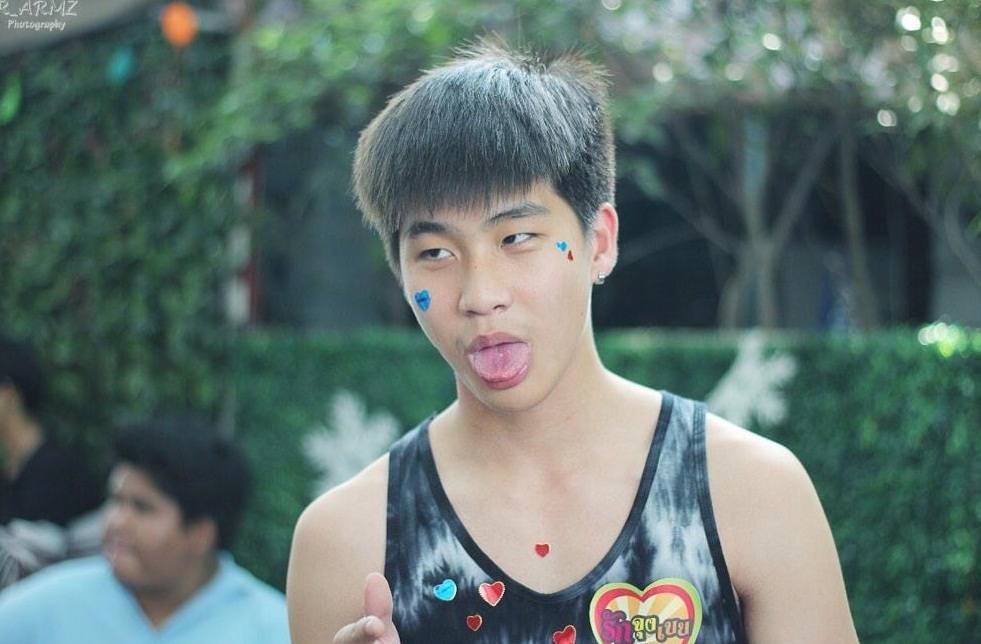"แบงค์ ธีวรา" หนุ่มน้อยหน้าใส จาก lovesickseason2