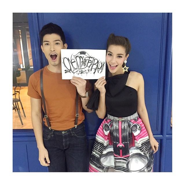 ตูมตาม - วิว @ รายการ วันดีดีกับเจี๊ยบอ้อม (28-2-58)