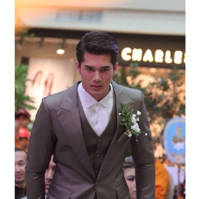 มิกค์ ทองระย้า