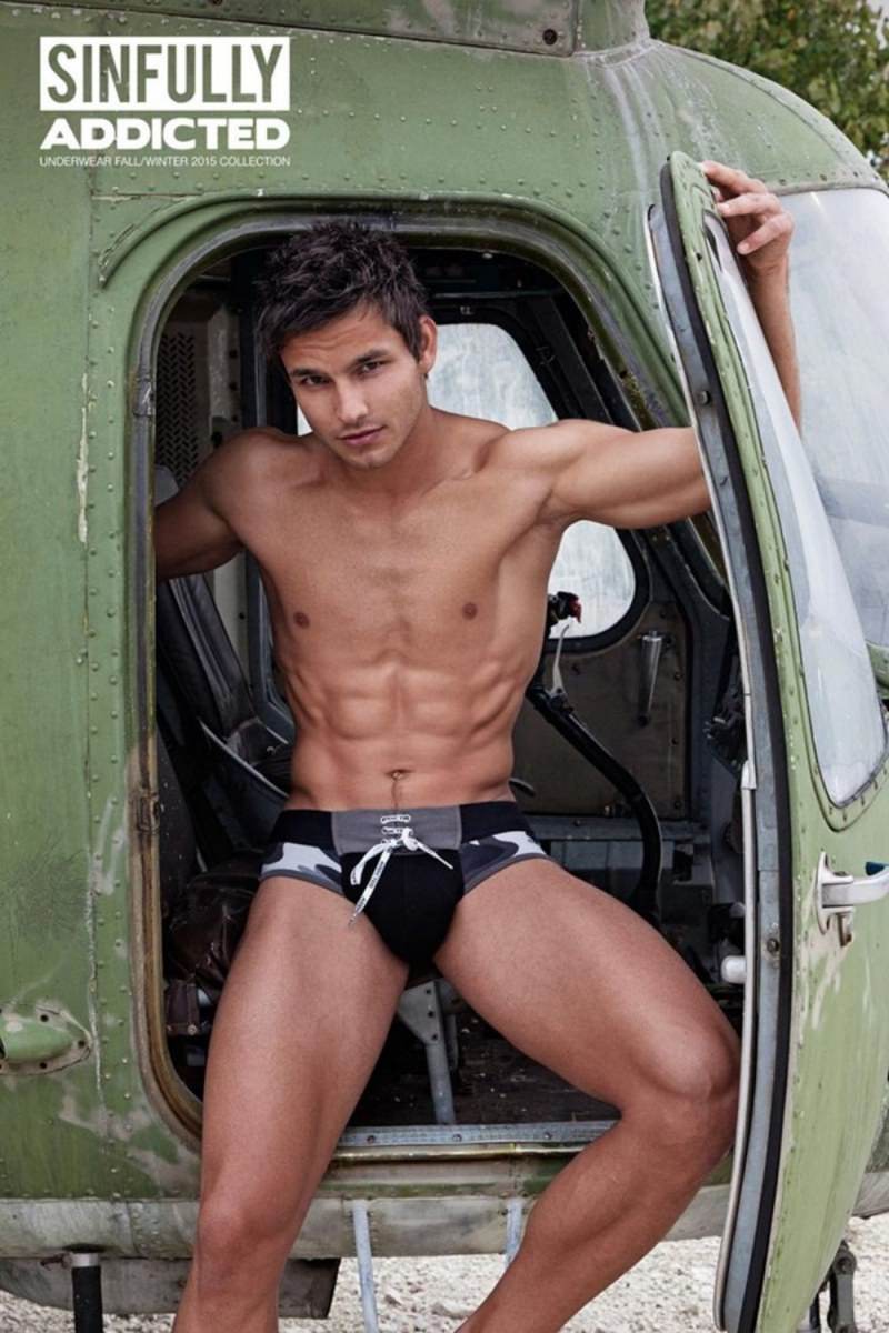 ดาราหนังโป๊ BelAmi ถ่ายแบบกางเกงใน @ Addicted FW 2015