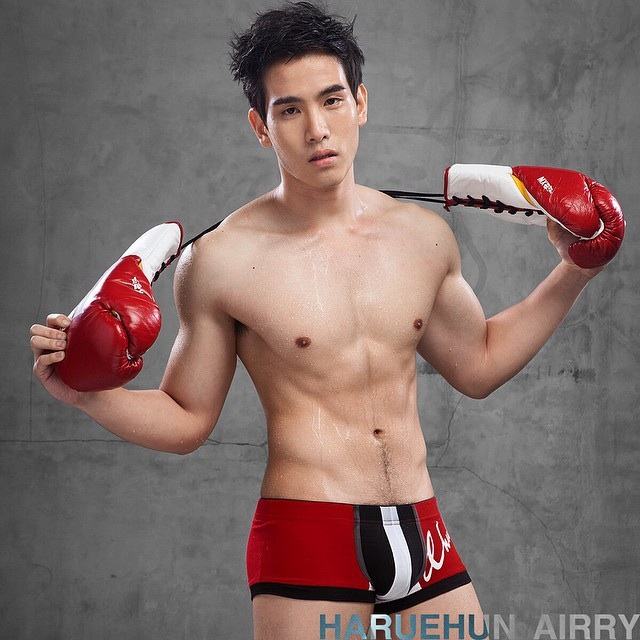 เเพ้หนุ่มตี๋❤