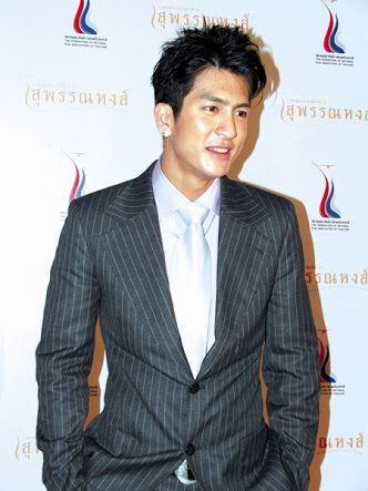 ติ๊ก เจษฎาภรณ์ หล่อตลอดกาล
