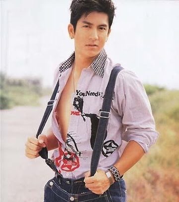 ติ๊ก เจษฎาภรณ์ หล่อตลอดกาล