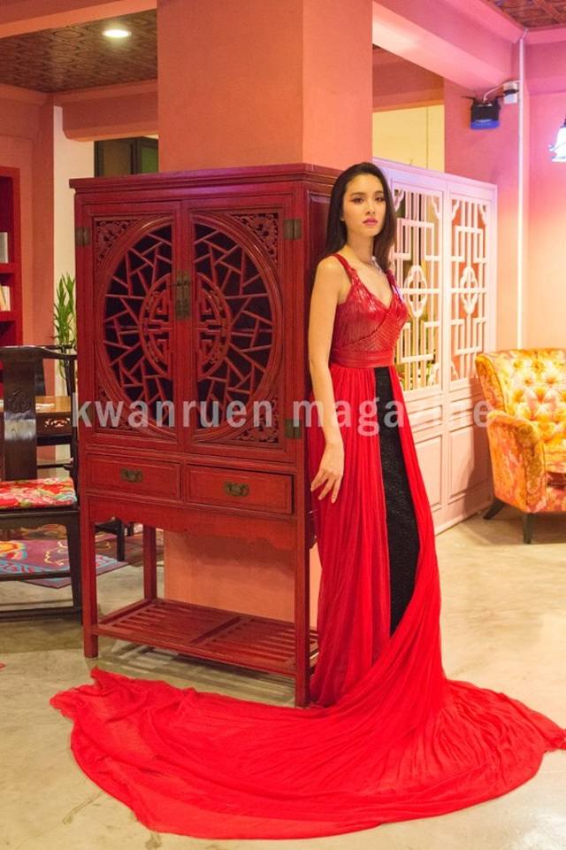 ป้อง-ณวัฒน์ & ปอย-ตรีชฎา @ ขวัญเรือน vol.47 no.1039 March 2015