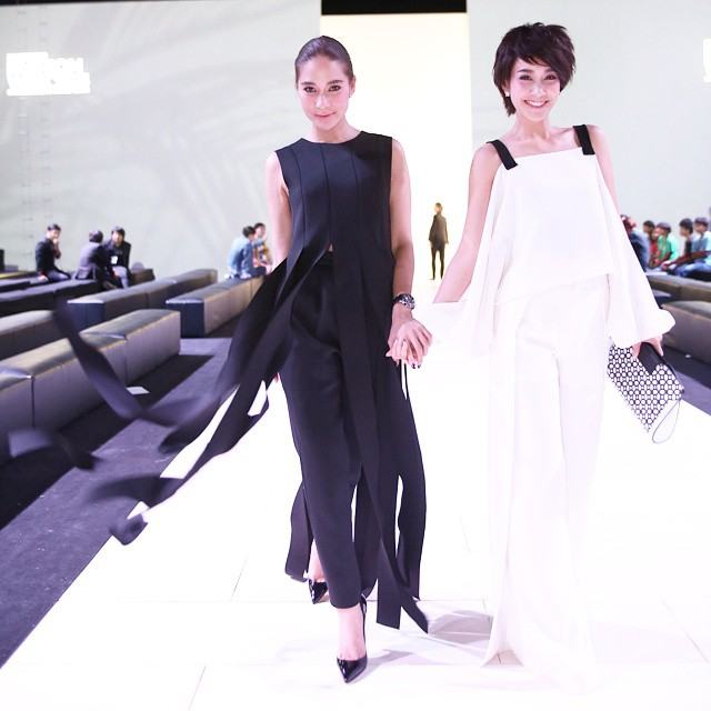 "มิน พีชญา" ในงาน Elle Fashion week 2015 มาในลุคผมสั้น!!