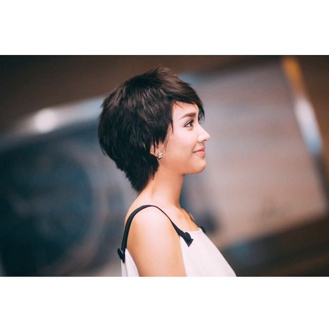 "มิน พีชญา" ในงาน Elle Fashion week 2015 มาในลุคผมสั้น!!
