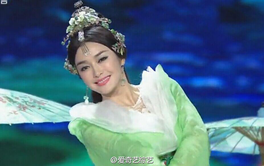 ฉินหลาน / หวังลี่คุน / ถงลี่หยา / หม่าซู กับการแสดงชุด《国色天香》Guo Se Tian Xiang 2015