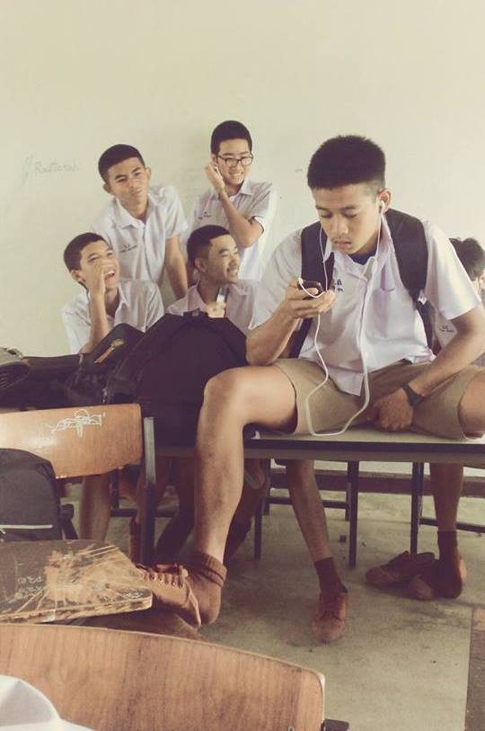ฟินก่อนเที่ยง