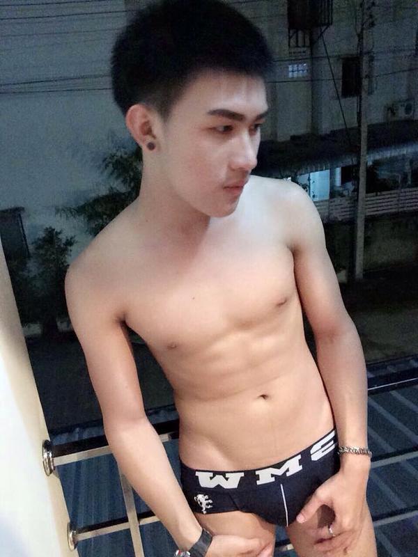 ฟินก่อนเที่ยง