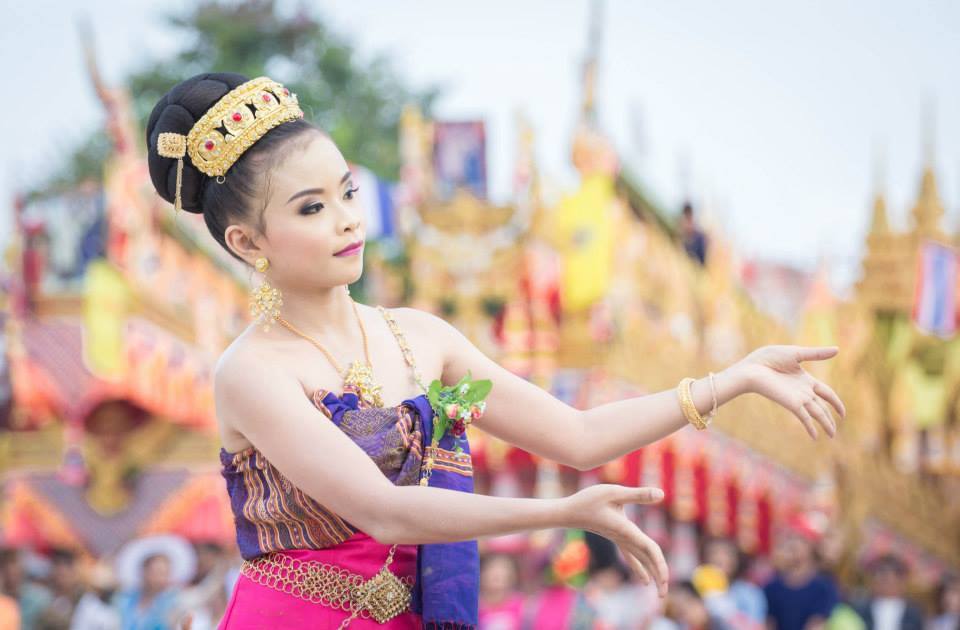 ประเพณีบุญบั้งไฟ อ.วังสามหมอ 2557