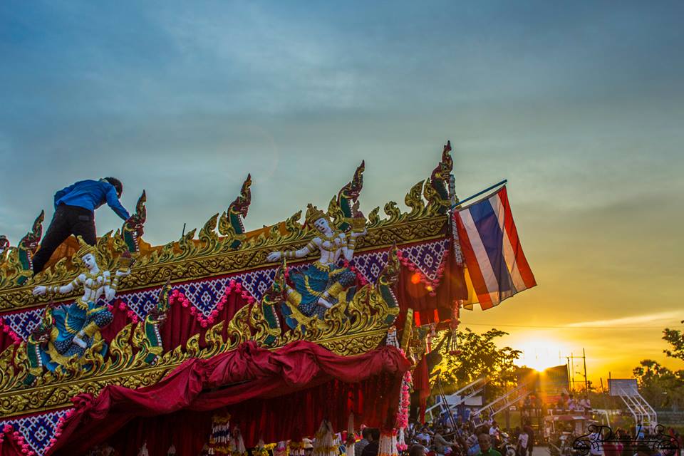 ประเพณีบุญบั้งไฟ อ.วังสามหมอ 2557