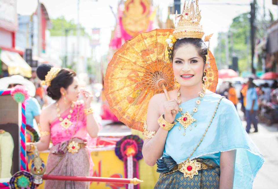 ประเพณีบุญบั้งไฟ อ.วังสามหมอ 2557