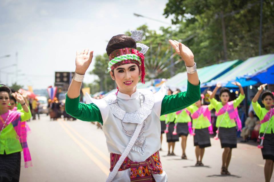 ประเพณีบุญบั้งไฟ อ.วังสามหมอ 2557