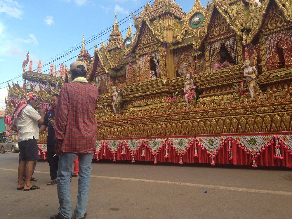 ประเพณีบุญบั้งไฟ อ.วังสามหมอ 2557