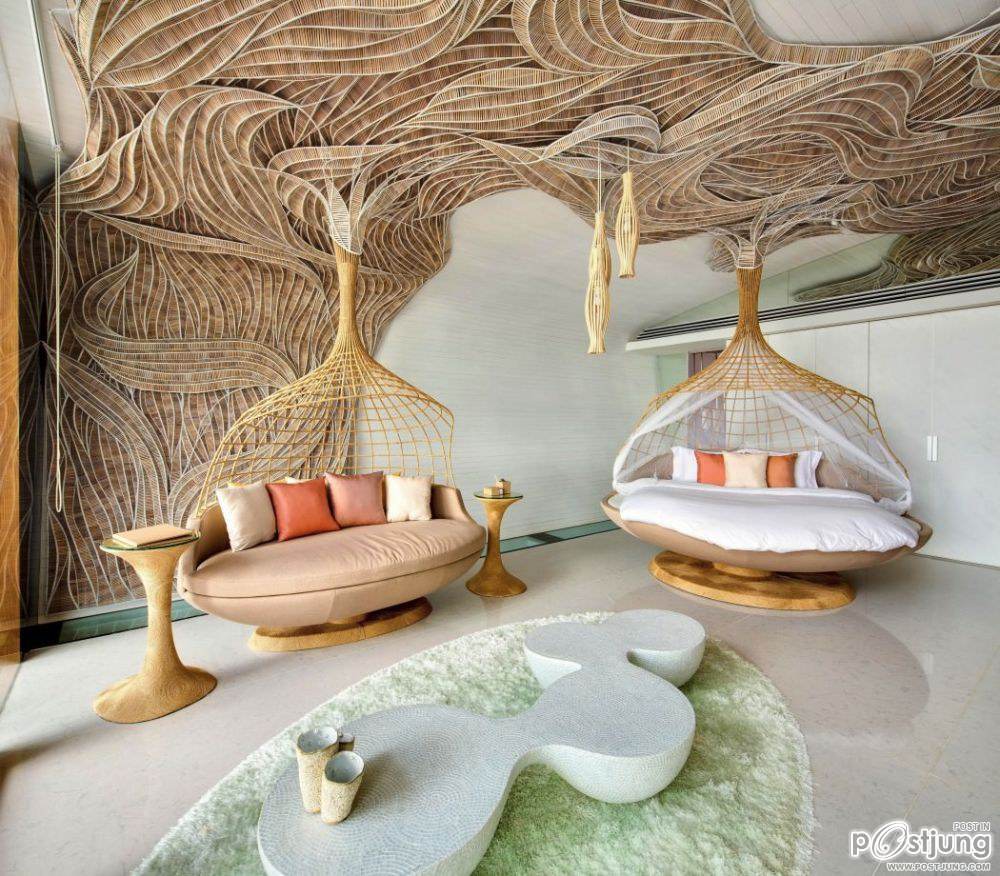Villa Siam by Eggarat Wongcharit