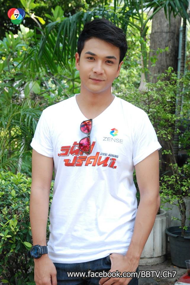"เเบงค์-ซอนญ่า-โย่ง-ตาล" นำทีมนักเเสดงบวงสรวงละครซิทคอม "รหัสปริศนา CODE HUNTER"