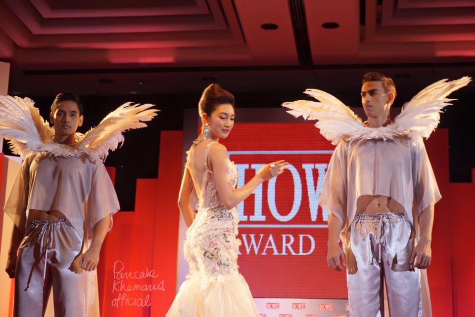 "เเพนเค้ก เขมนิจ" ในงานกาล่าดินเนอร์ HOWE Award 2014