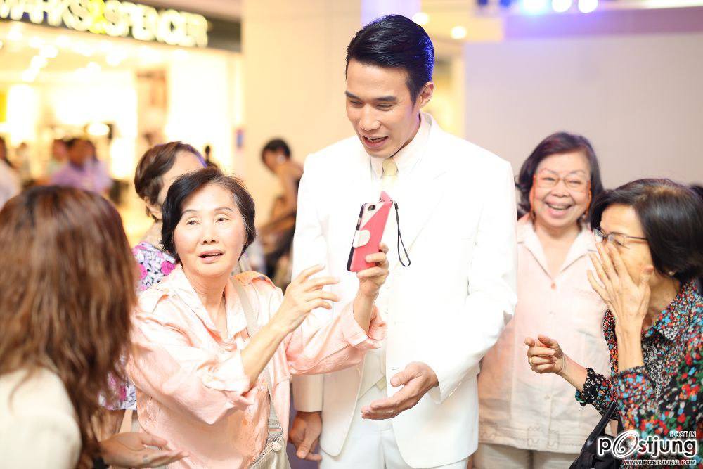 บรรยากาศหลังเวทีงานแถลงข่าว แผ่นดินของเรา เดอะมิวสิคัล