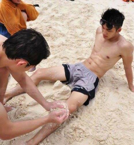 ร้อนจัง...เล่นน้ำกันมั้ย