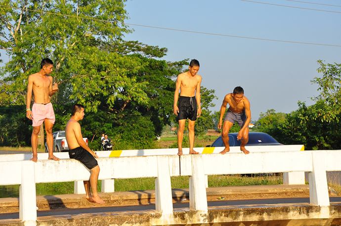 ร้อนจัง...เล่นน้ำกันมั้ย