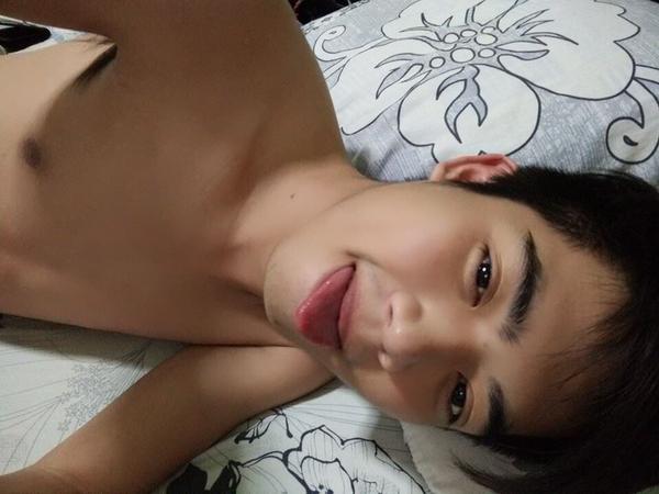 ขนมสักชิ้นไหม