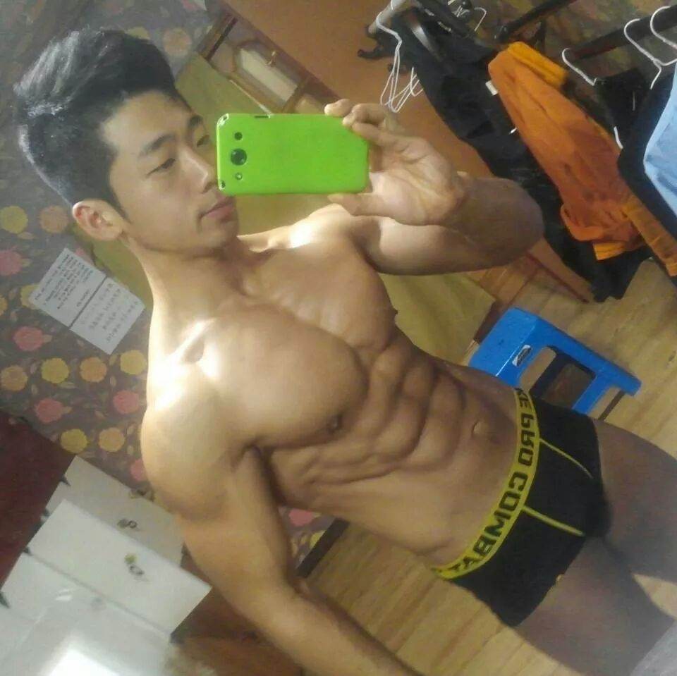 ขนมสักชิ้นไหม