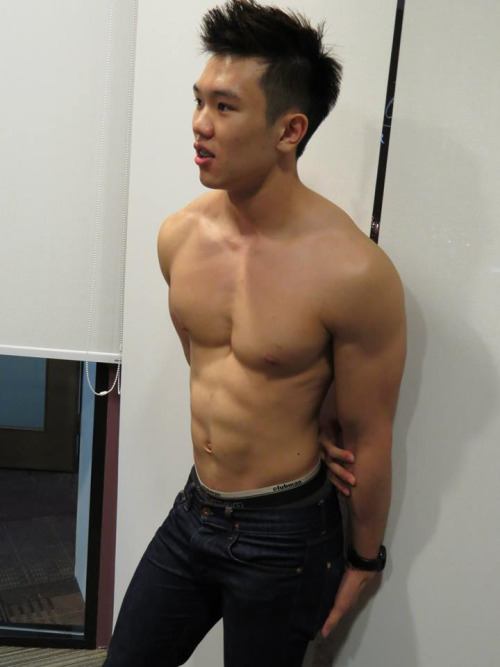 ขนมสักชิ้นไหม
