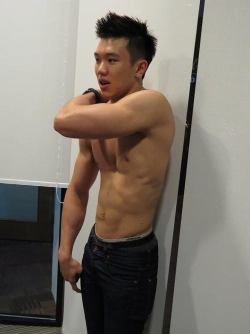ขนมสักชิ้นไหม