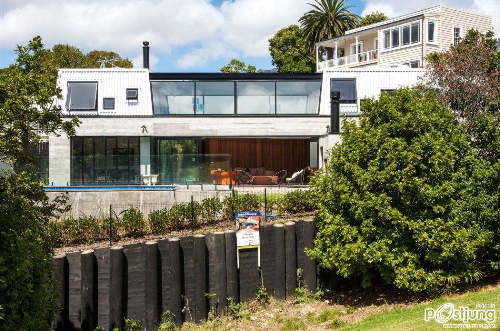 Freeman&rsquo;s Bay Home by Dorrington Atcheson Architects