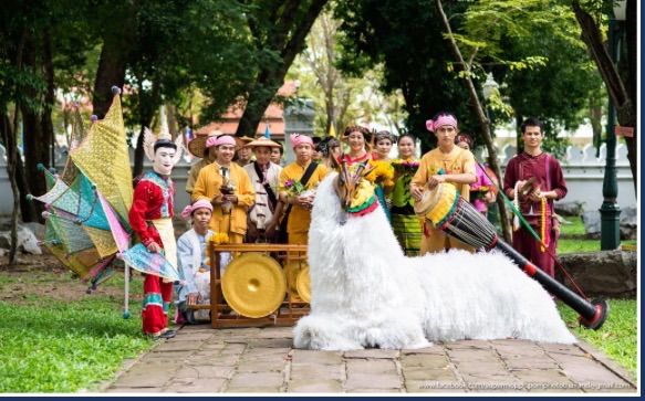 สาวๆและ วัฒนธรรม ไทใหญ่/ไทยใหญ่ หรือ ชาวไต