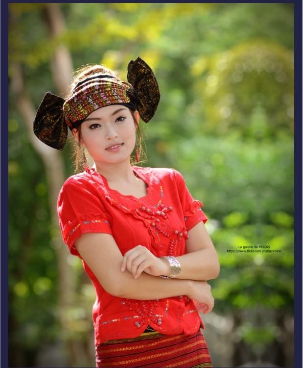 สาวๆและ วัฒนธรรม ไทใหญ่/ไทยใหญ่ หรือ ชาวไต