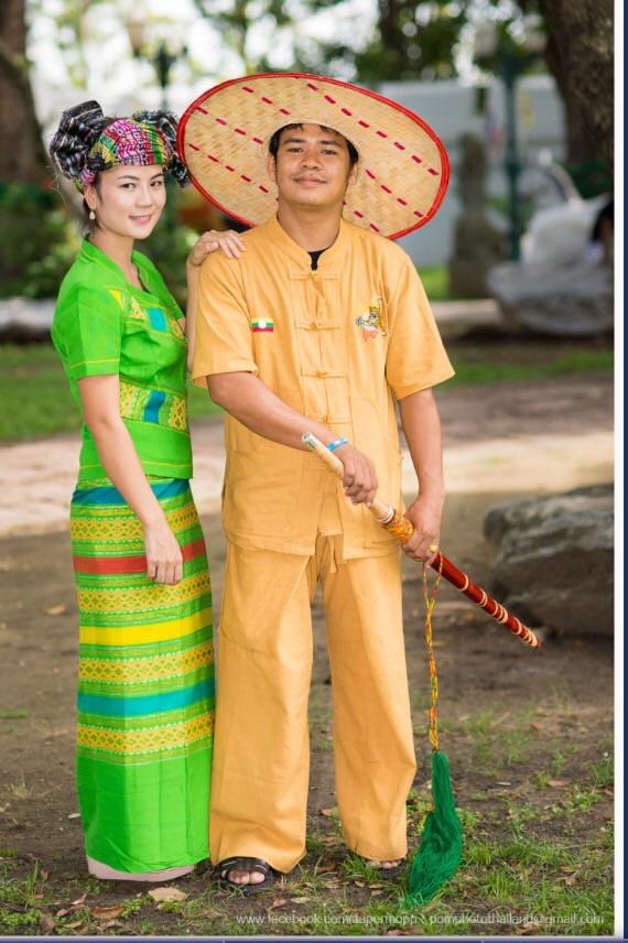 สาวๆและ วัฒนธรรม ไทใหญ่/ไทยใหญ่ หรือ ชาวไต